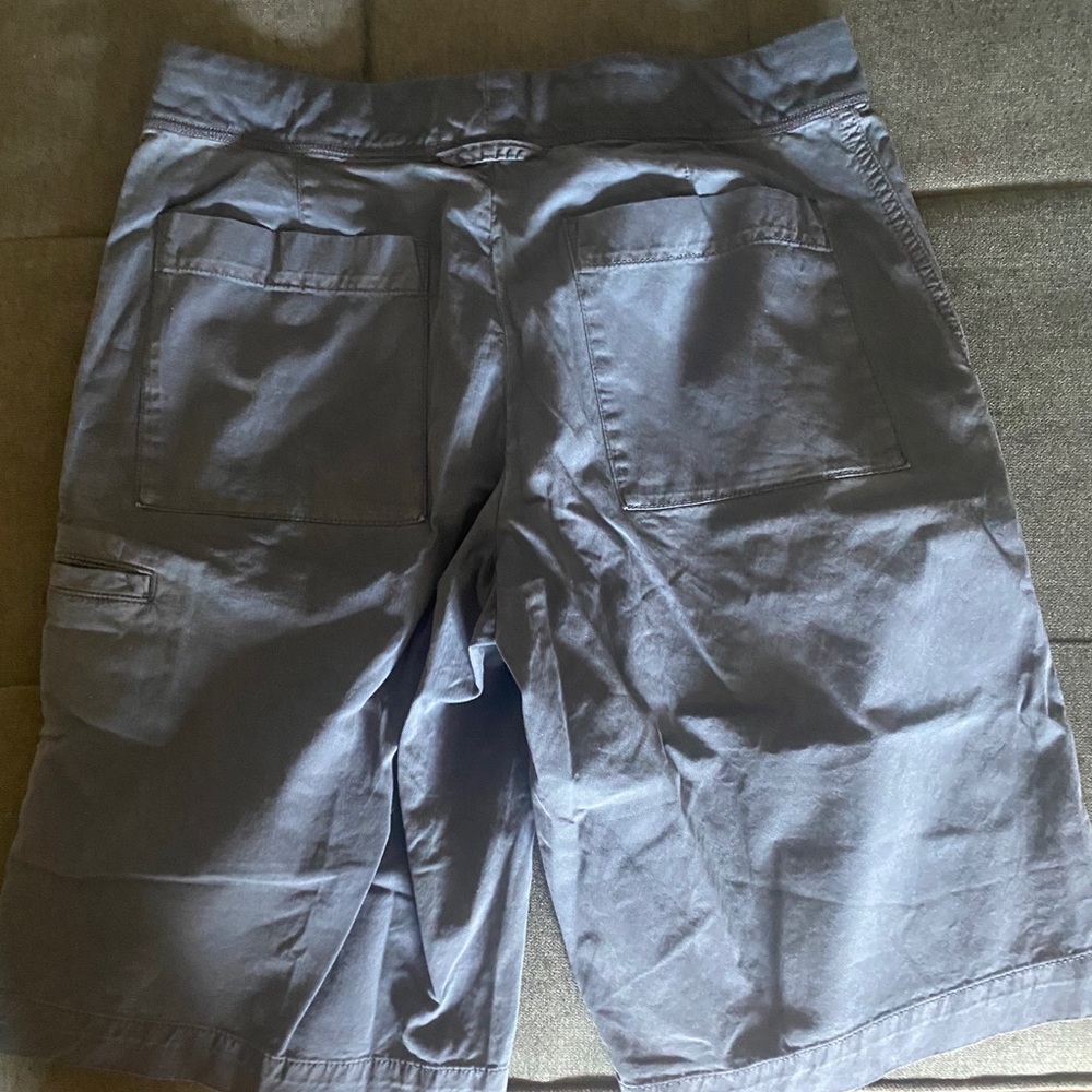 Men’s James Perse shorts NWT